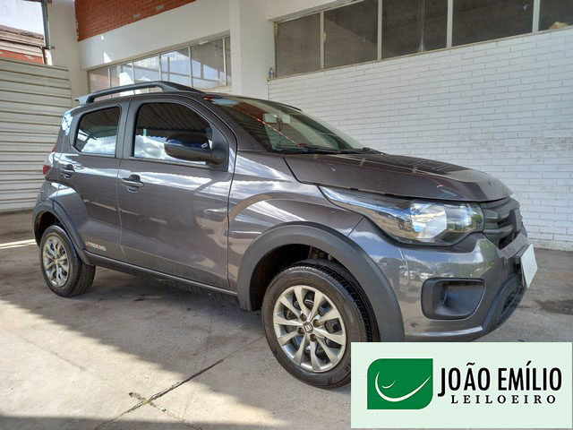 FIAT MOBI 1.0 EVO FLEX TREKKING MANUAL