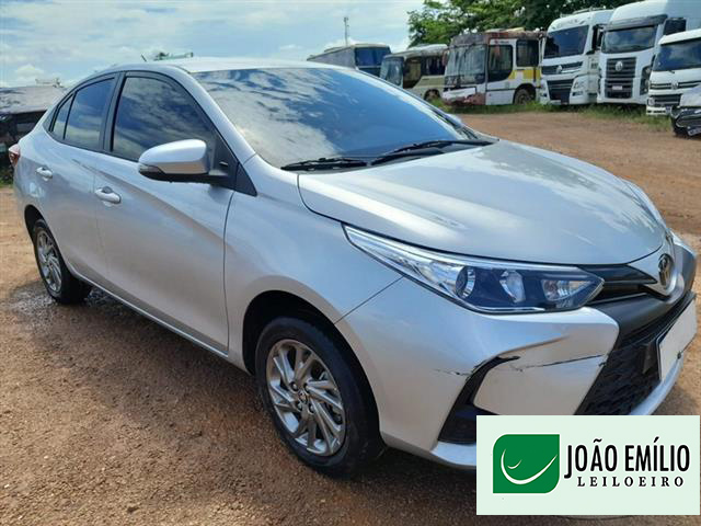 TOYOTA YARIS 1.5 16V FLEX SEDAN XS MULTDRIVE 2023