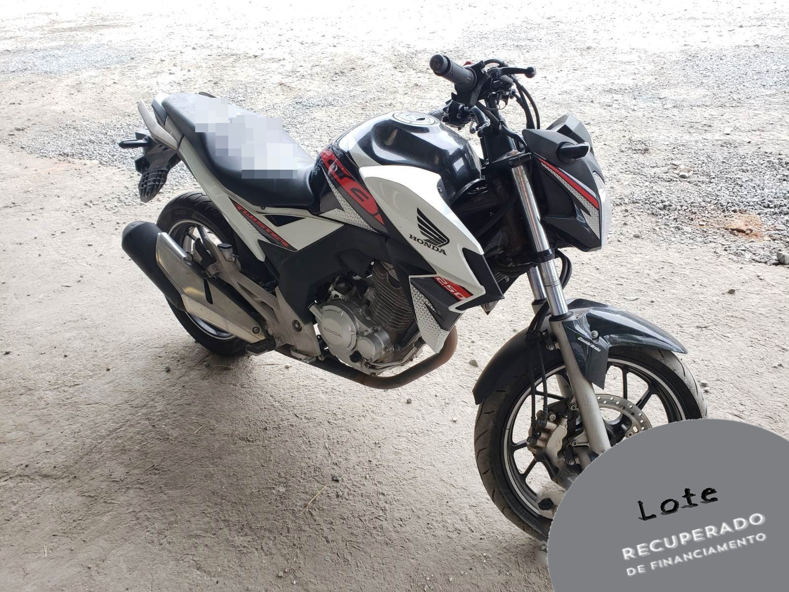 LOTE 004 - HONDA CB 250 F 2018