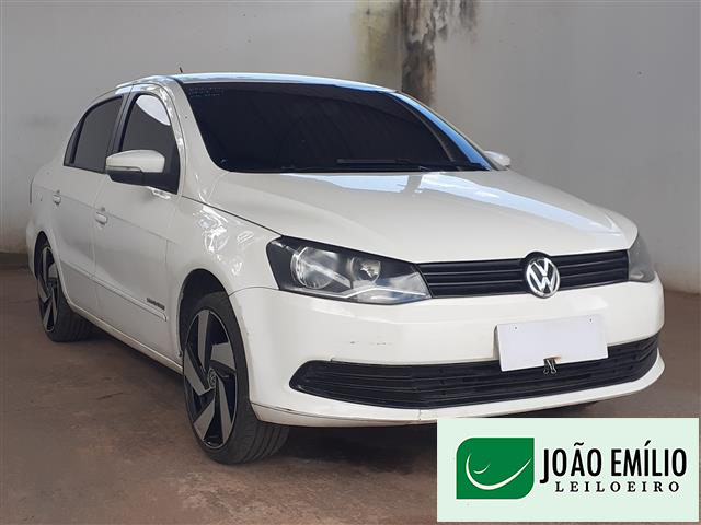 VOLKSWAGEN VOYAGE 1.0 MI COMFORTLINE 8V FLEX MANUAL 2015